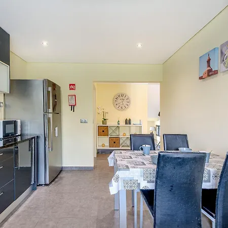 Monica - Pool Heated - By Algarkasa