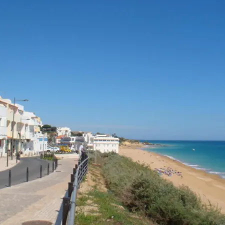 Monica - Heated Pool - By Algarkasa Vakantiehuis Albufeira