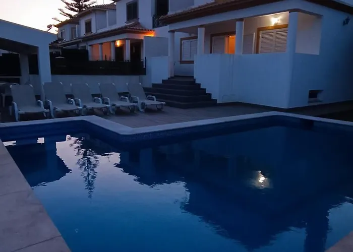 Monica - Pool Heated - By Algarkasa Casa de Férias Albufeira